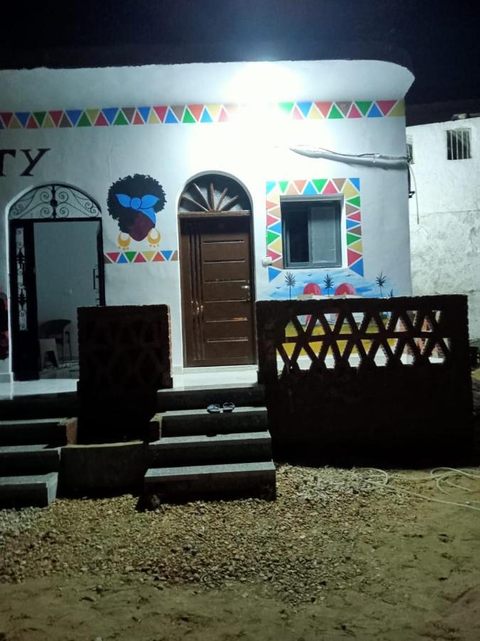 Onaty Narty Guest House Асуан Экстерьер фото